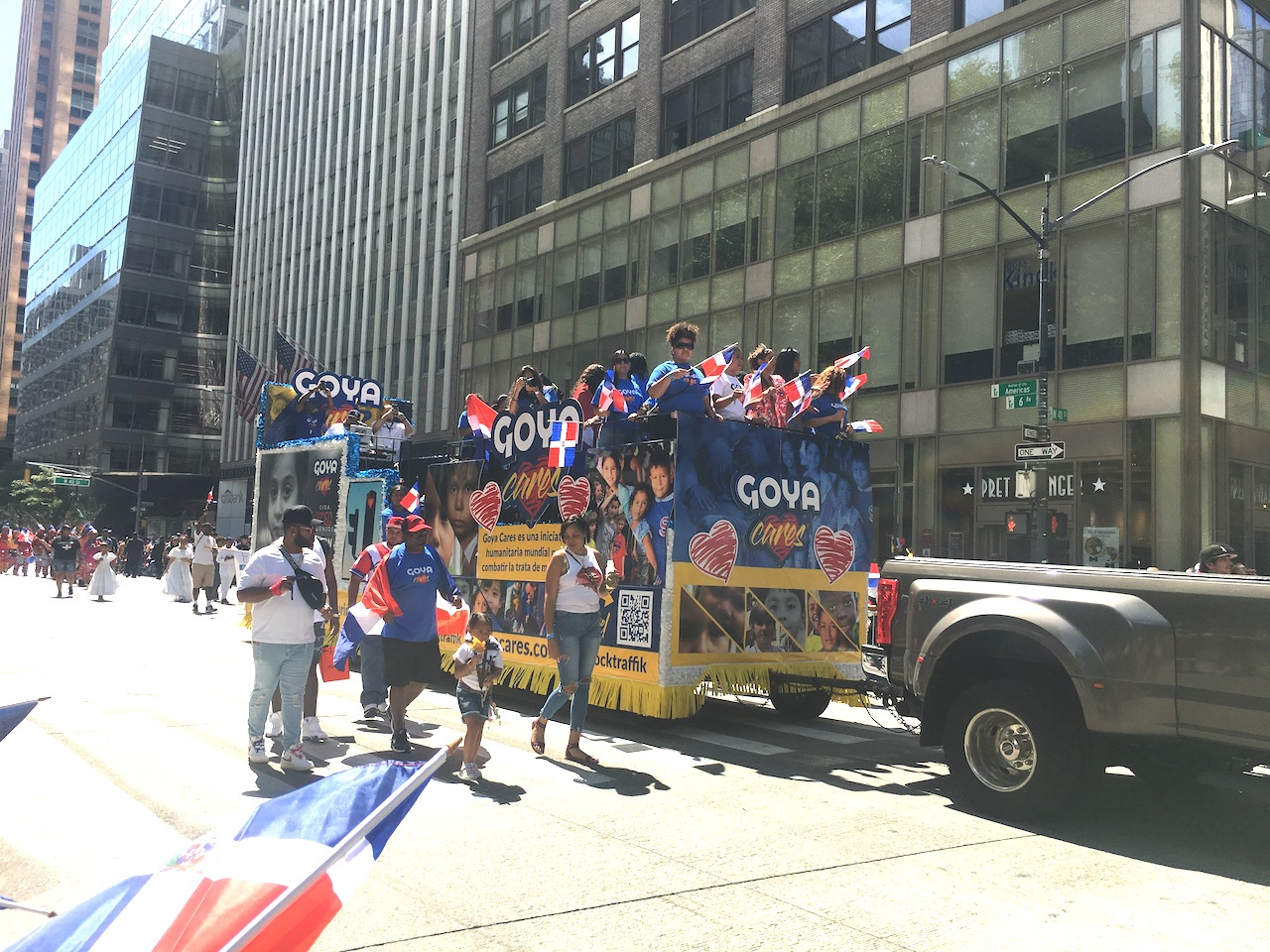 2022-Dominican-Day-Parade-1