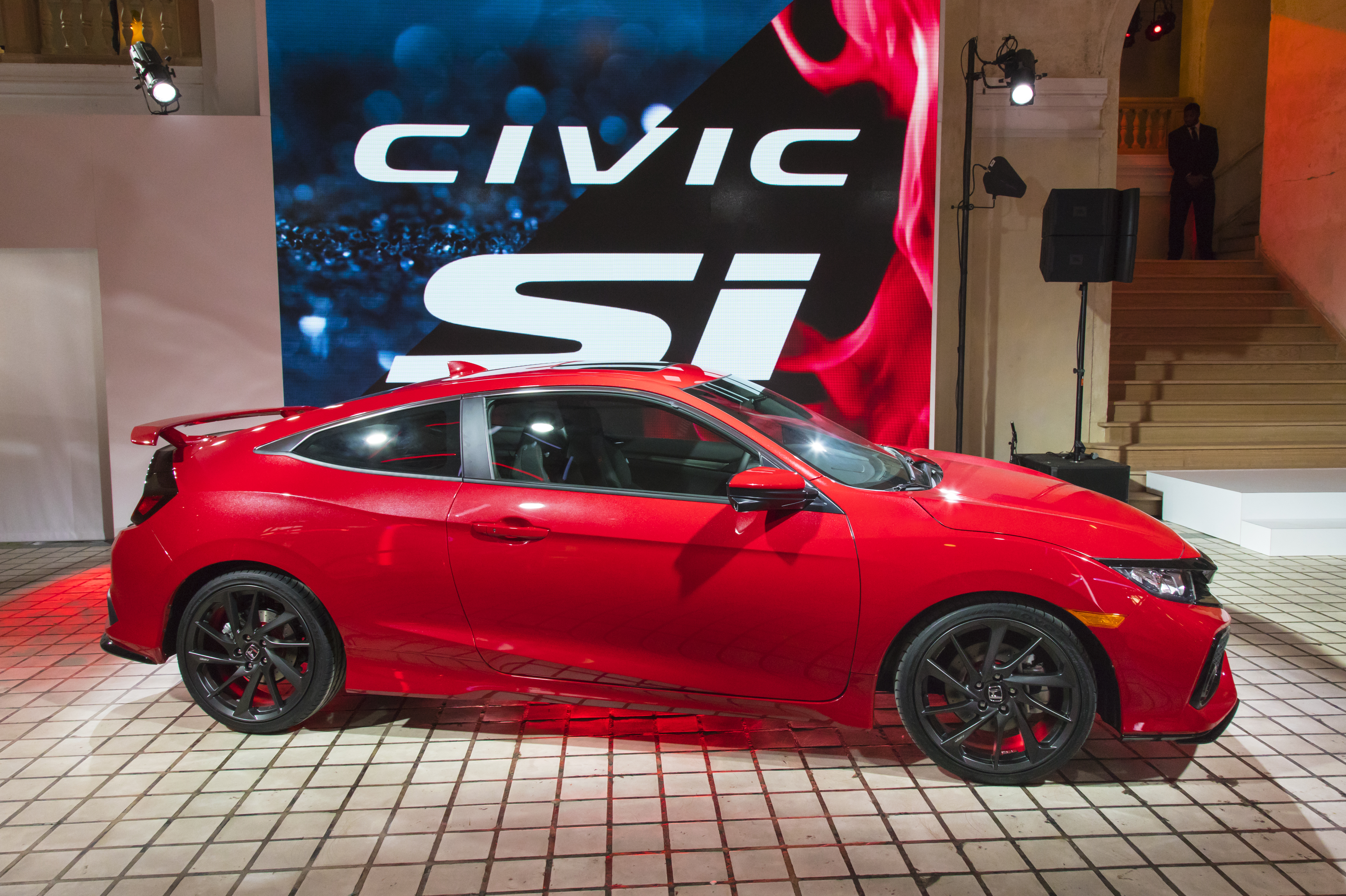 The Civic Si Prototype is revealed in Los Angeles on November 15, 2016.
