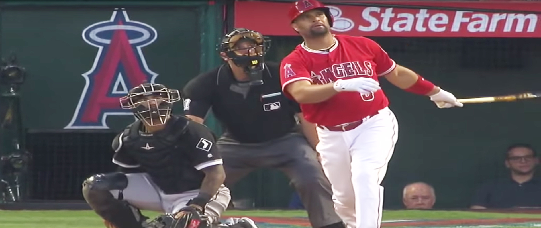 Albert Pujols belts 661st HR to pass Willie Mays on all-time list