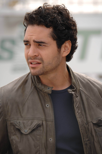 Ramon-Rodriguez-in-GANG-RELATED-Fox TV-Series