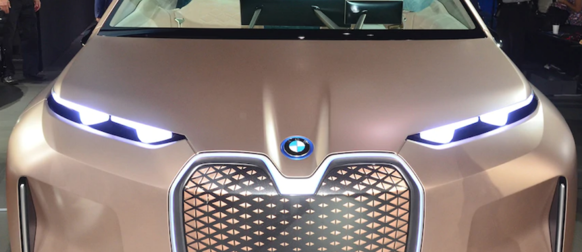 resale-value-BMW-iNext-LA-Auto-Show-car-enhancements