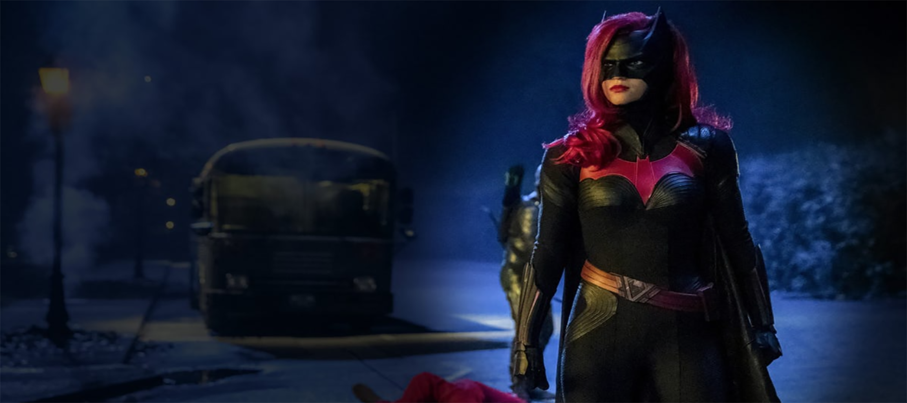 Cw S Batwoman First Look Trailer Llero