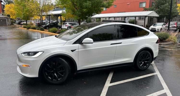 tinted_windows_car_automobile